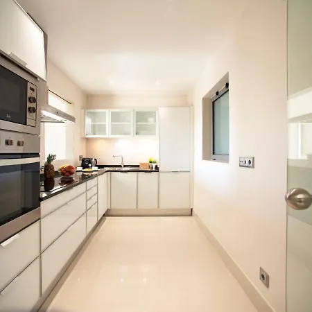 Pine Hills Cristal By Interhome * Vilamoura
