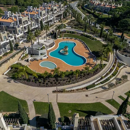 Pine Hills Cristal By Interhome Διαμέρισμα *
